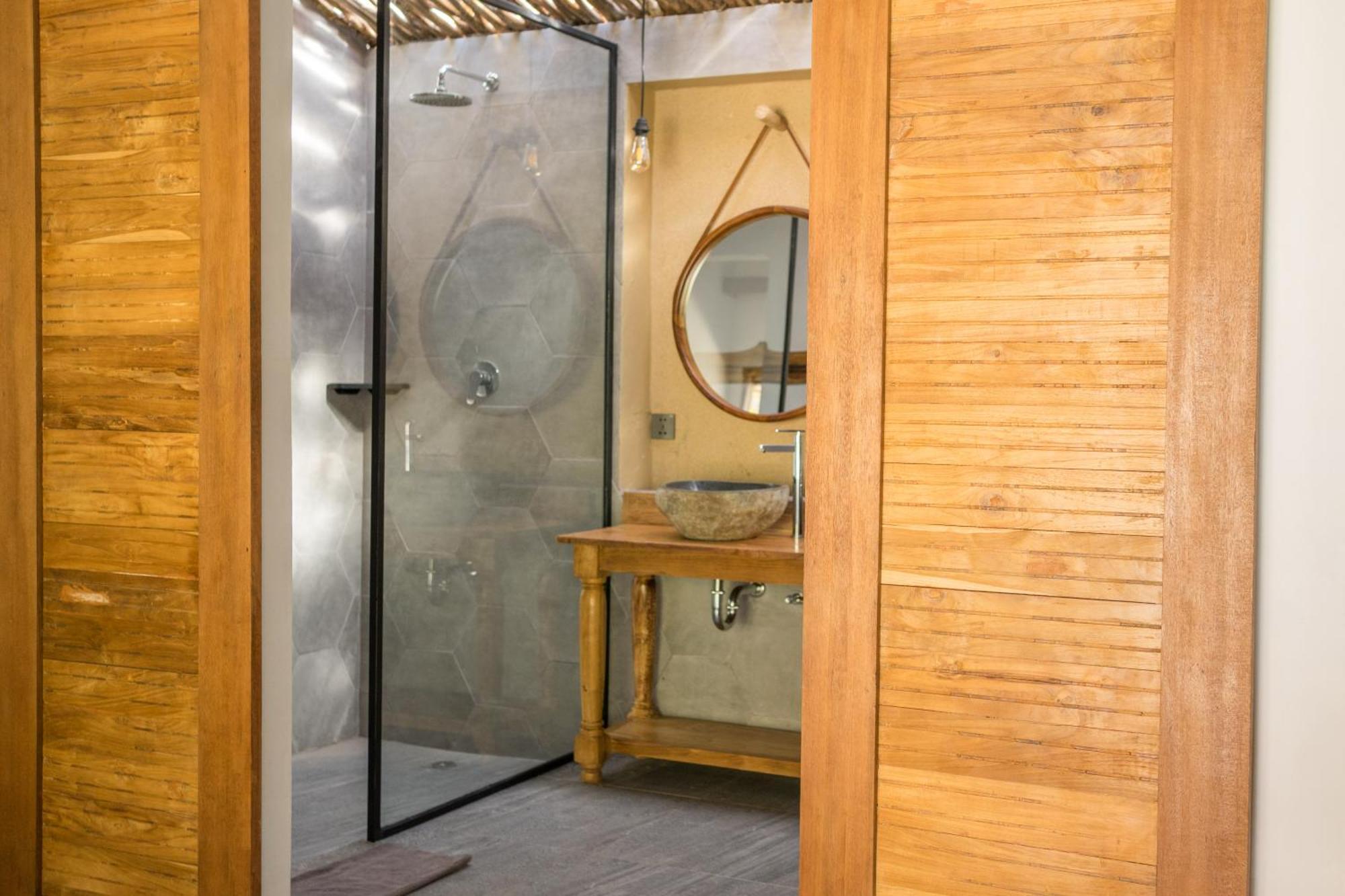 ג'ימבאראן Nagara Boutique Hotel מראה חיצוני תמונה