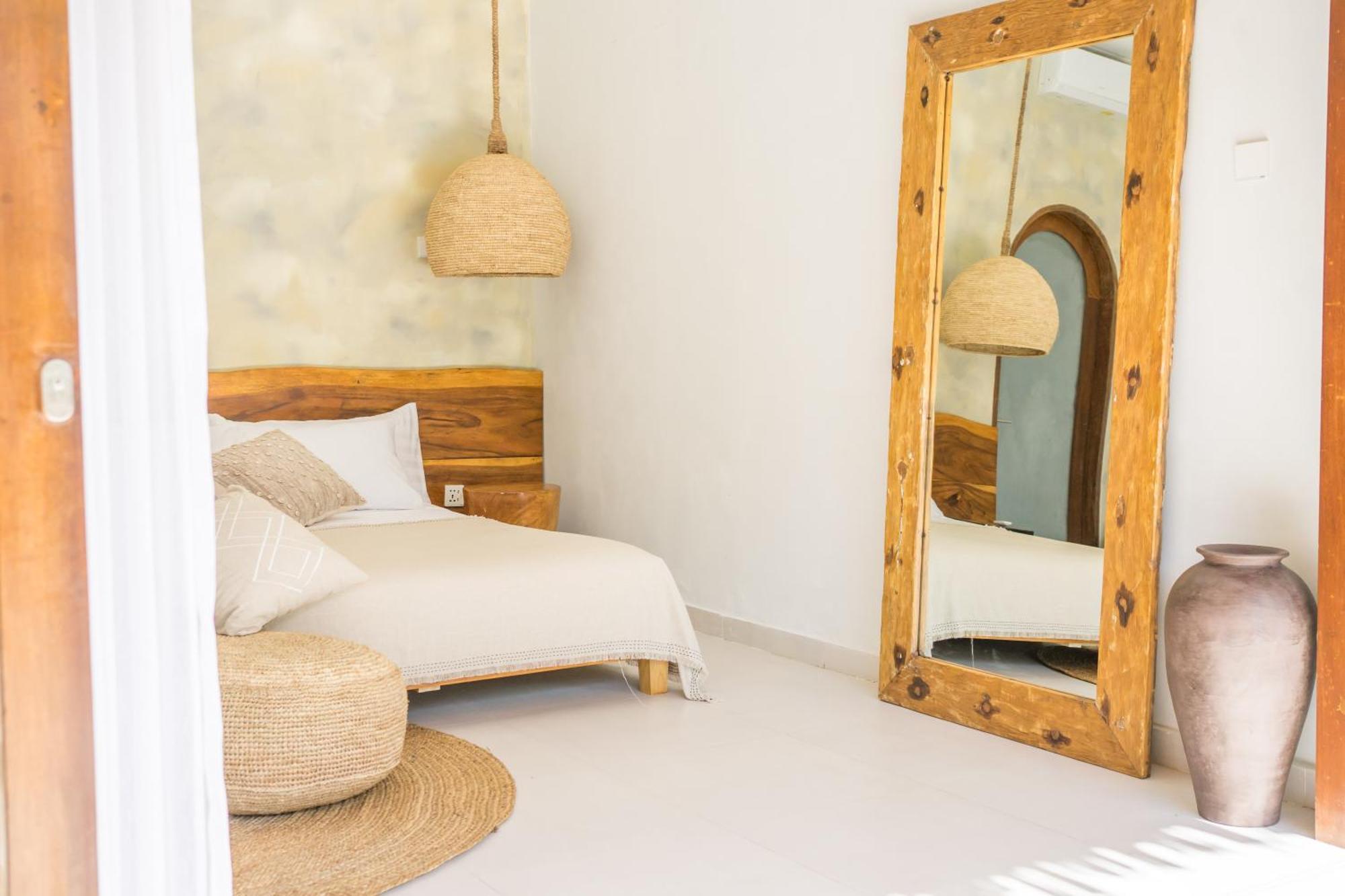 ג'ימבאראן Nagara Boutique Hotel מראה חיצוני תמונה
